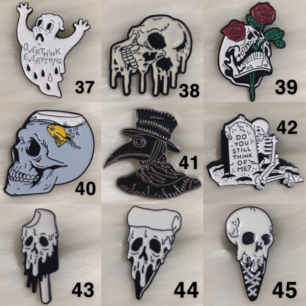 Three Random Enamel Pins - Picture 7 of 10
